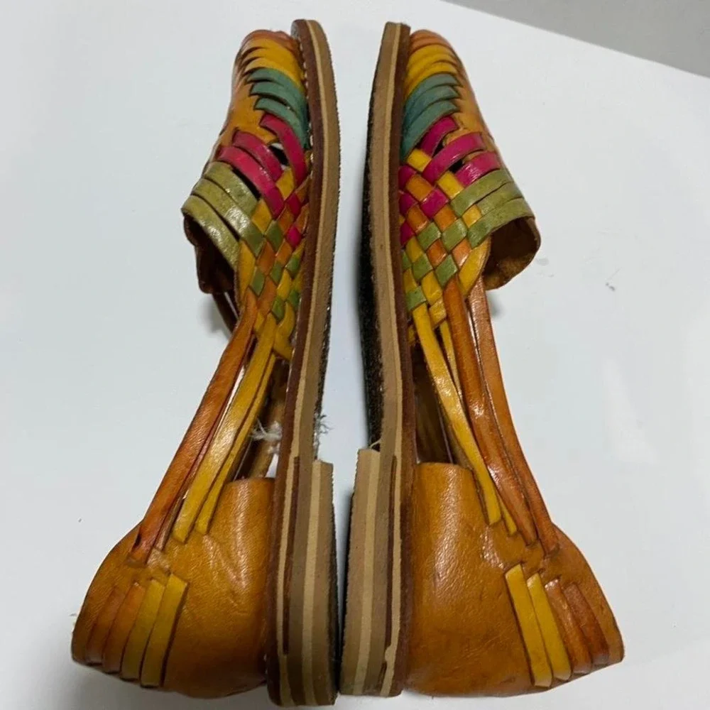 Mexican Cimarron multicoloured leather huarache sandals Size US 4. SKU-A520
